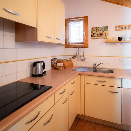 Le Cocon Detached Chalet Peisey-Nancroix