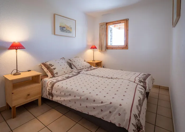Le Cocon Detached Chalet Peisey-Nancroix