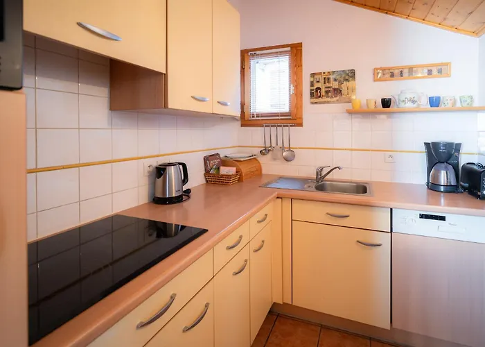 Le Cocon Detached Chalet Peisey-Nancroix